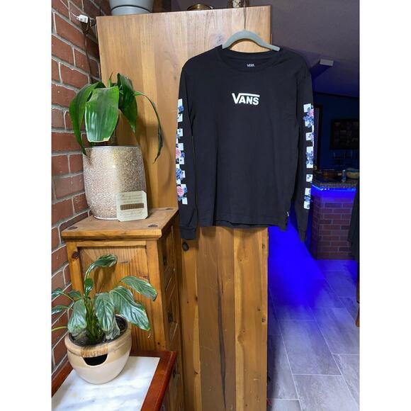 Vans Long Sleeve Black Shirt Floral arms Tee Crew Neck Size Small - Picture 8 of 8
